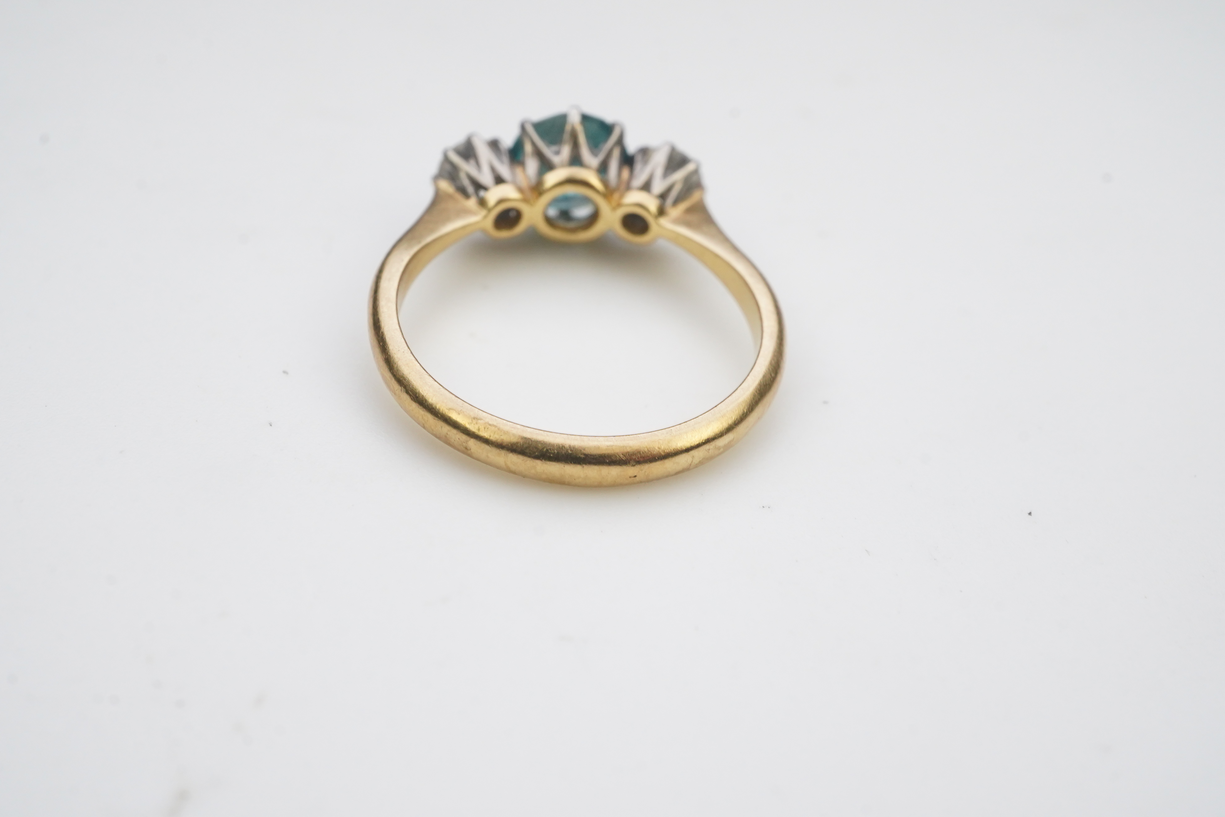 A zircon and diamond ring